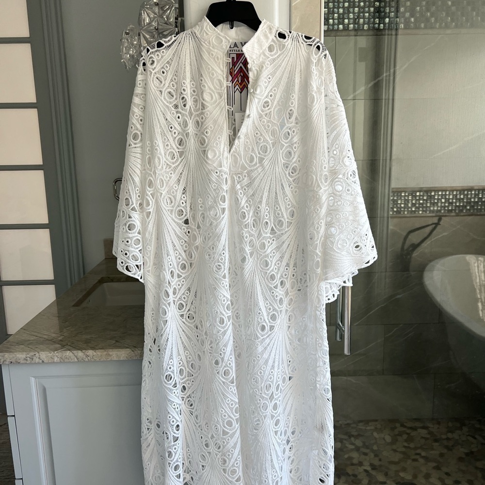 La Vie Style House Lace and Eyelet Caftan Midi-Dress White - Picture 5 of 15